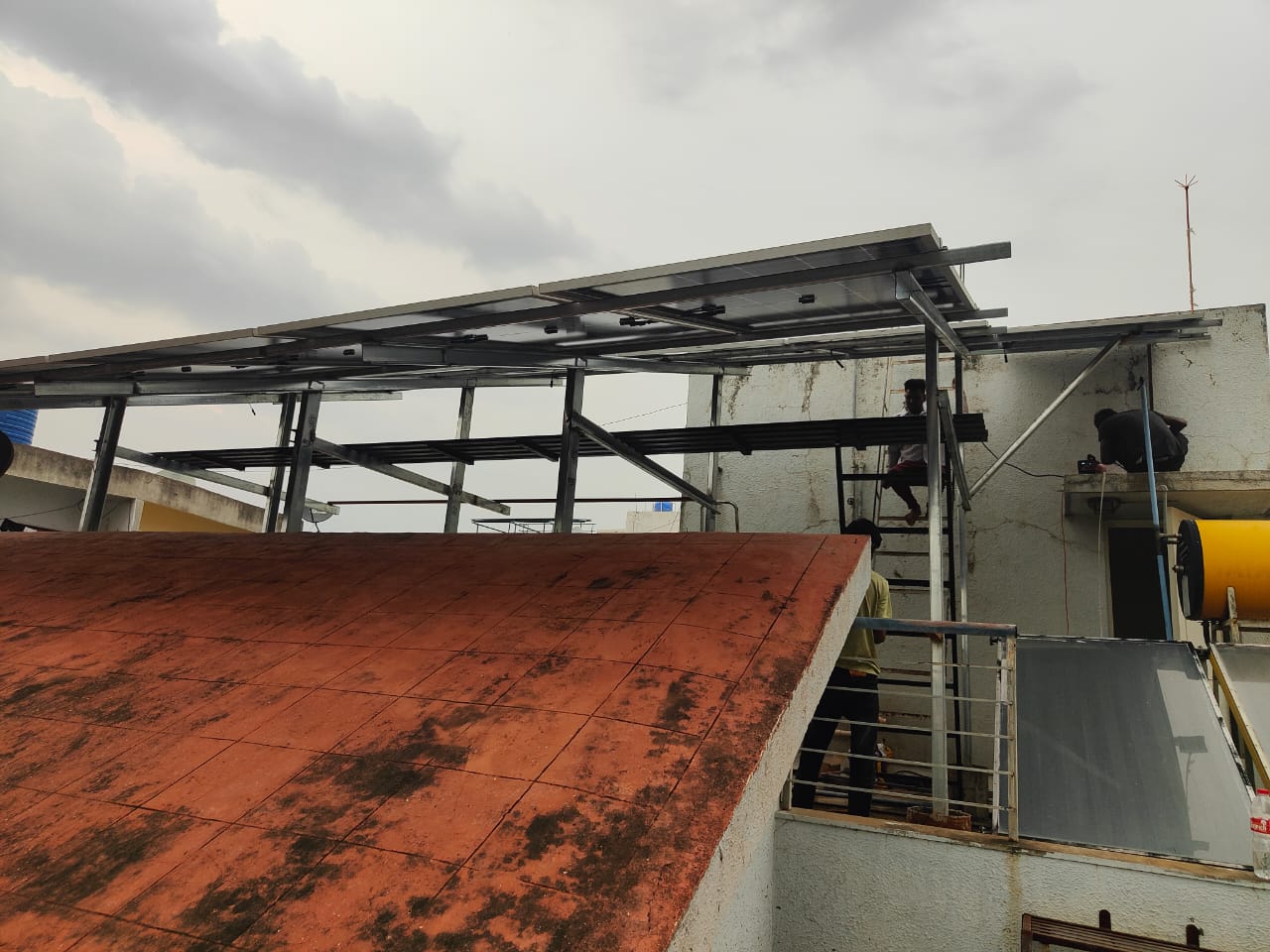 Solar Rooftop Structure Installation